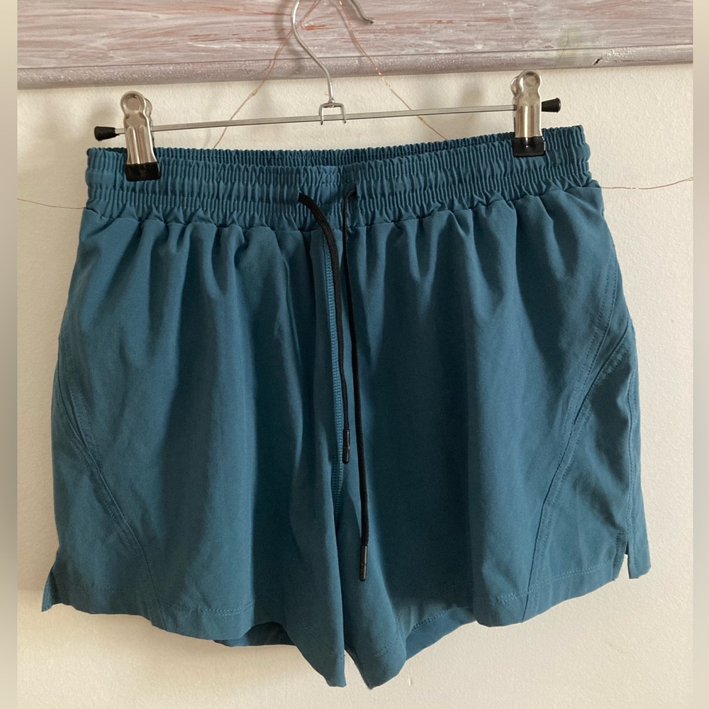 Grana Athletic shorts for women